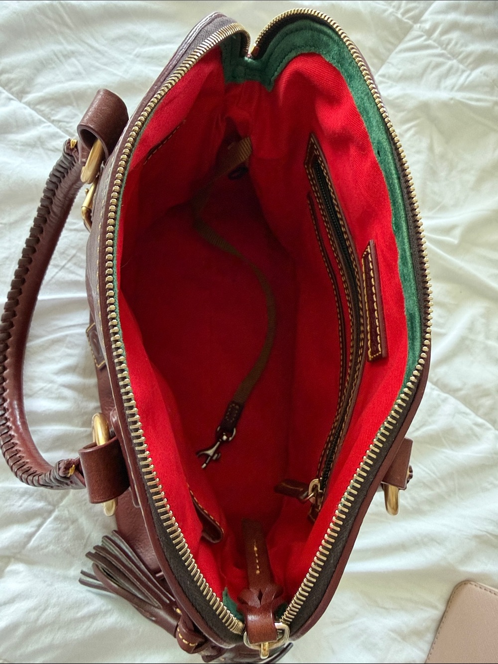 Dooney Bourke Classic Women's Leather Satchel Bag in Deep Burgundy - Picture 3 of 3